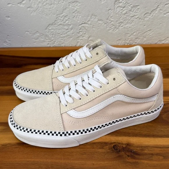 Old Skool Checkered Foxing Turtledove Skate Shoes from Vans - Picture 3 of 6